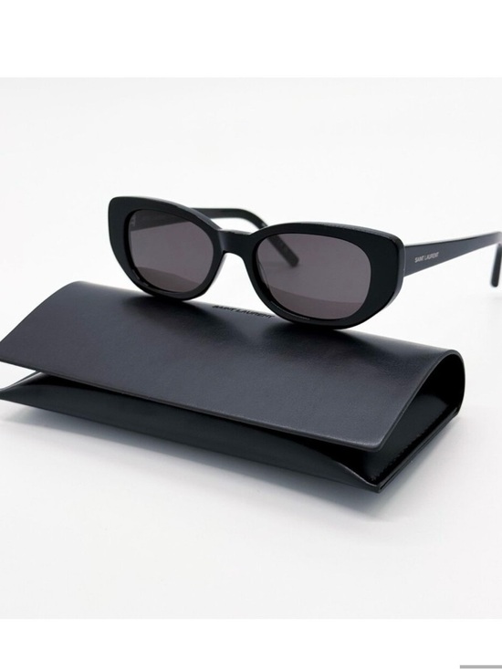 Saint Laurent Black Cat-Eye Sunglasses with Black Case main image 7